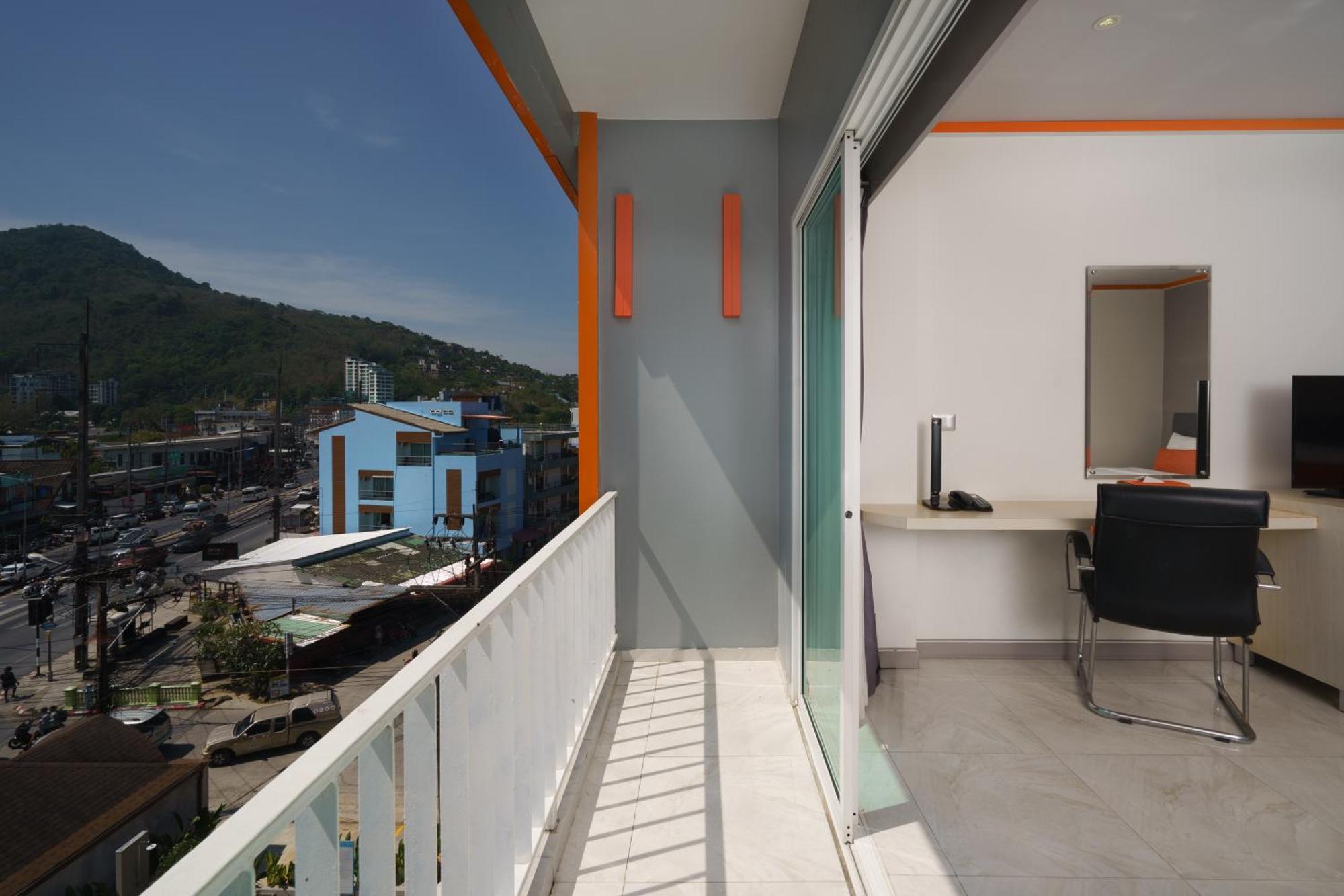 Chabana Kamala Hotel Exterior photo
